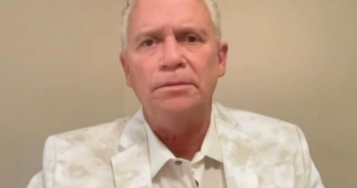 Vision: America’s Stock Market Fall and Big 5’s Role in the Crisis